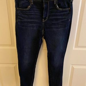 Woman’s American Eagle size 14
